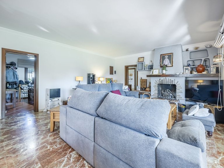 Villa for Sale in Guadalmina Alta, Malaga 5