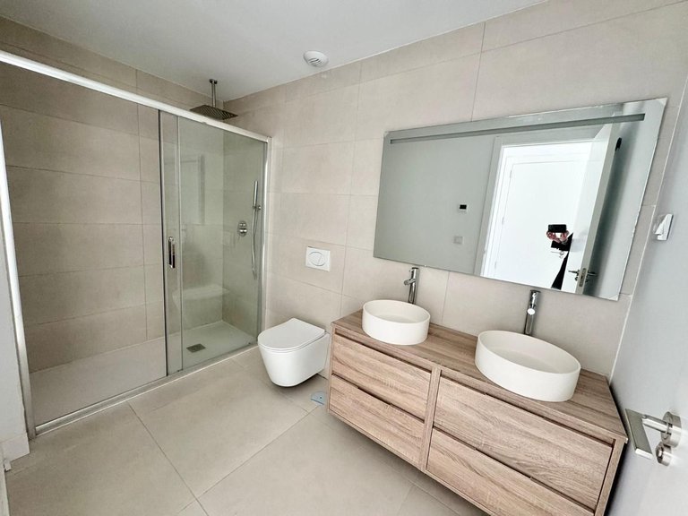 Apartment for Sale in Fuengirola, Malaga 11