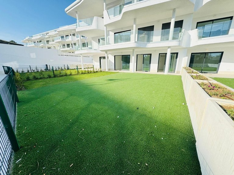 Apartment for Sale in Fuengirola, Malaga 15