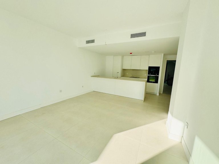 Apartment for Sale in Fuengirola, Malaga 3