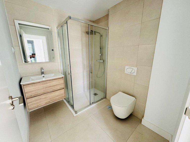 Apartment for Sale in Fuengirola, Malaga 9