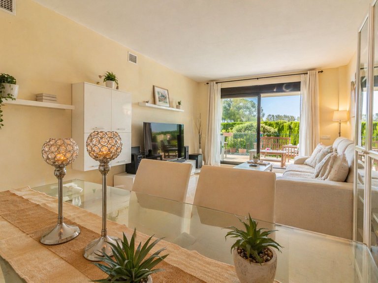 Apartment for Sale in La Alcaidesa, Cadiz 1