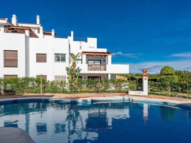 Apartment for Sale in La Alcaidesa, Cadiz 14