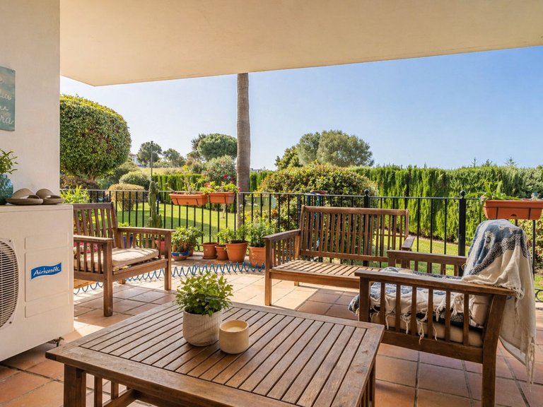 Apartment for Sale in La Alcaidesa, Cadiz 4