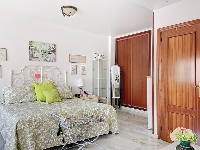 Villa for Sale in Fuengirola, Malaga 12