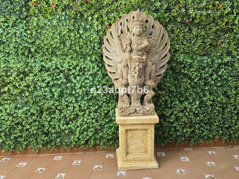 Villa for Sale in Istán, Malaga 17