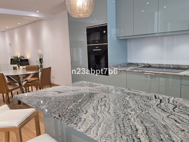 Villa for Sale in Istán, Malaga 5