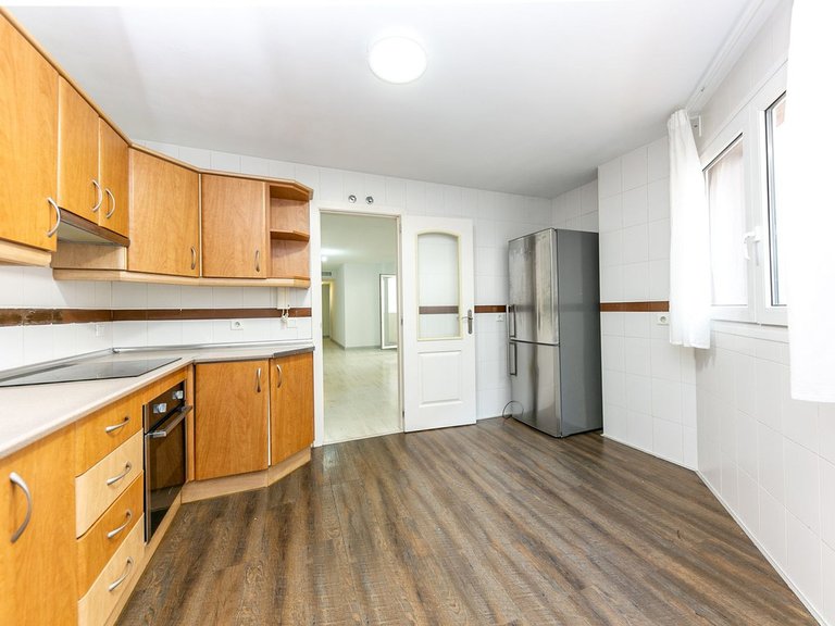 Apartment for Sale in Torrequebrada, Malaga 10
