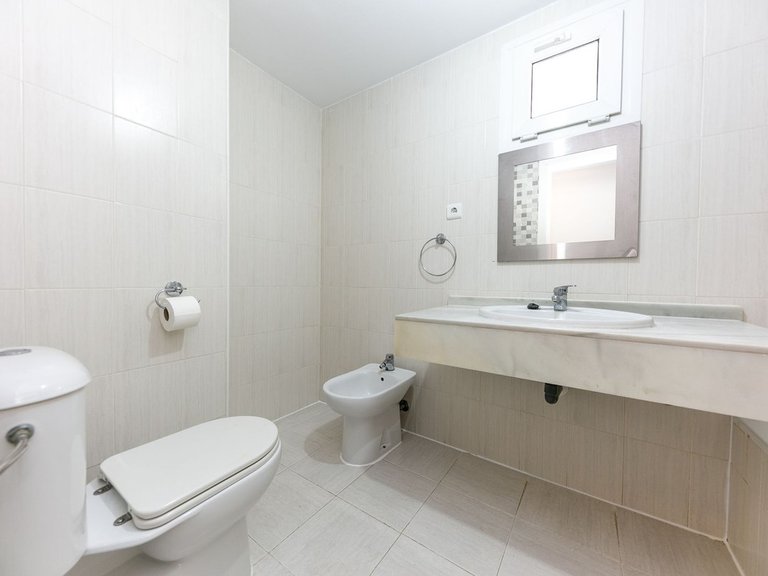 Apartment for Sale in Torrequebrada, Malaga 20
