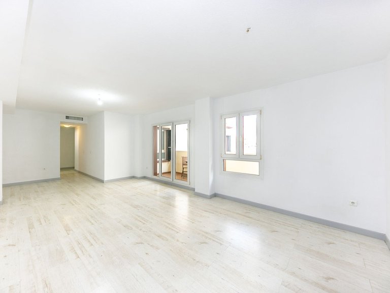 Apartment for Sale in Torrequebrada, Malaga 3