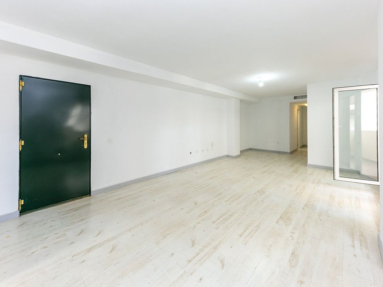 Apartment for Sale in Torrequebrada, Malaga 6