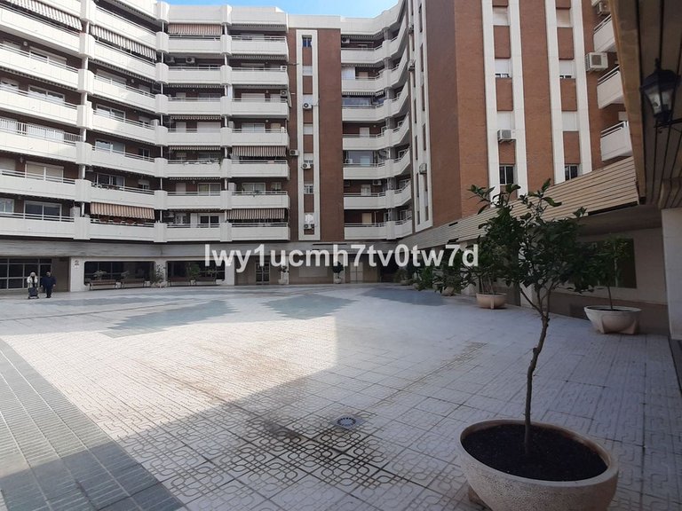 Apartment for Sale in Málaga Centro, Malaga 38