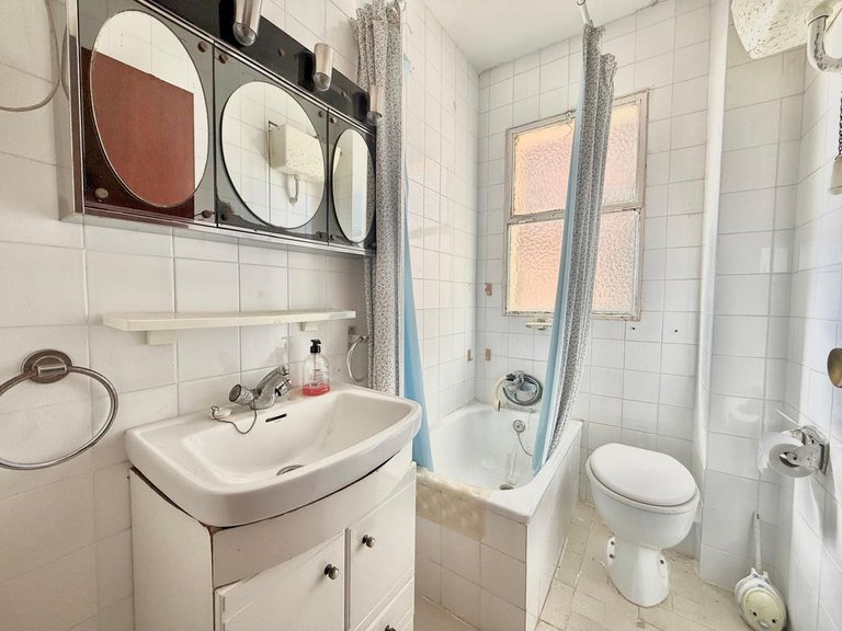 Apartment for Sale in Fuengirola, Malaga 12