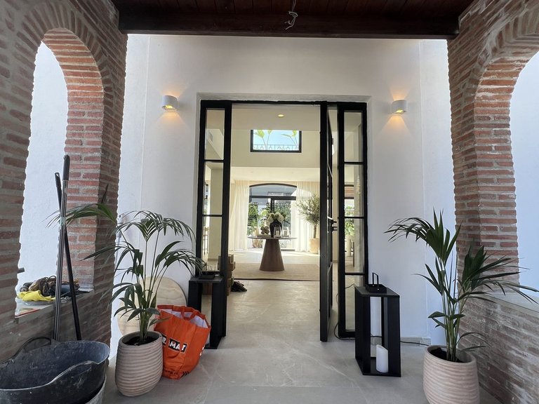 Villa for Sale in San Pedro De Alcántara, Malaga 38