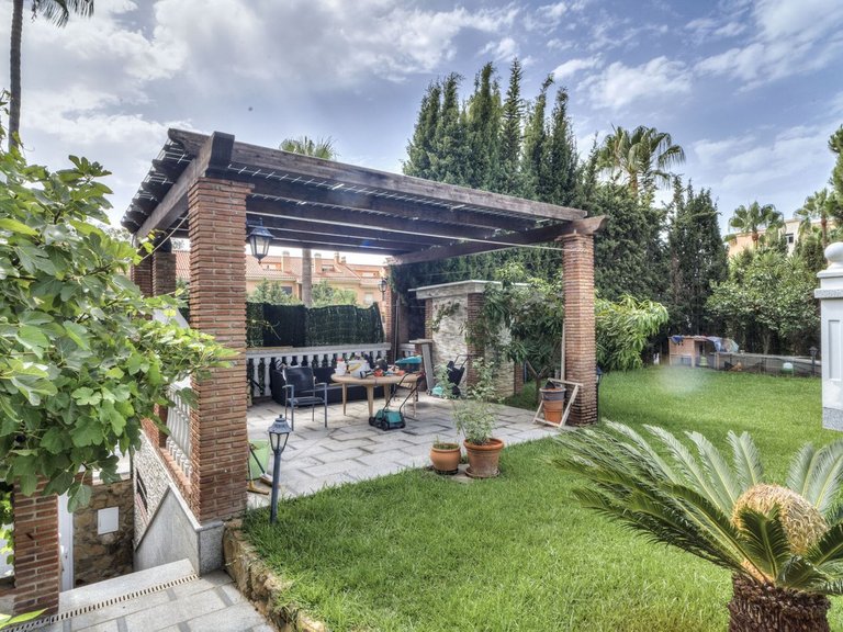 Villa for Sale in Carib Playa, Malaga 24