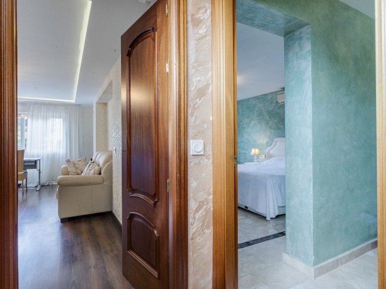 Villa for Sale in Carib Playa, Malaga 26
