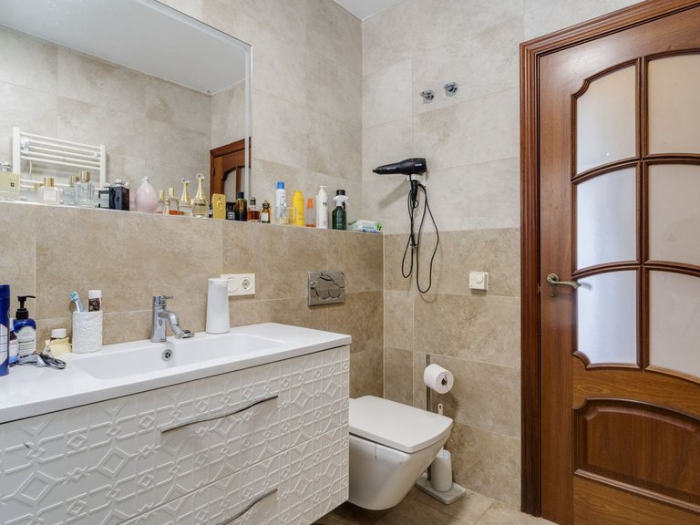 Villa for Sale in Carib Playa, Malaga 35