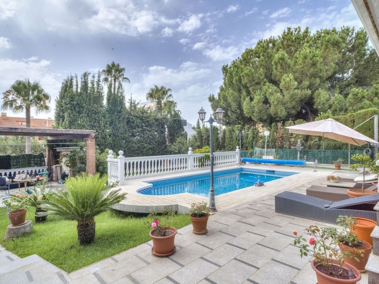 Villa for Sale in Carib Playa, Malaga 46