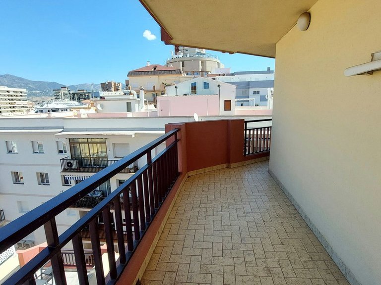 Apartment for Sale in Fuengirola, Malaga 27