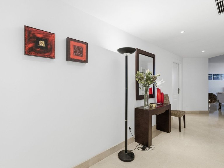 Apartment for Sale in Nueva Andalucía, Malaga 7