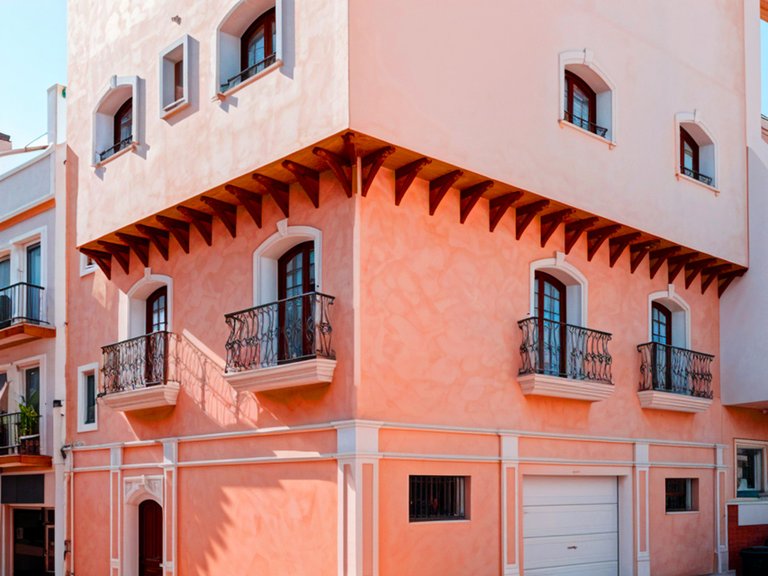 Villa for Sale in Estepona, Malaga 1