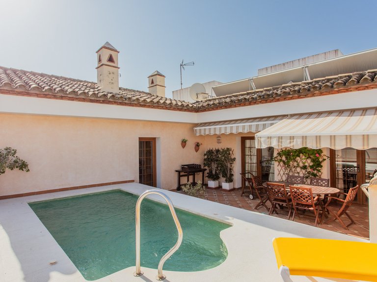 Villa for Sale in Estepona, Malaga 13