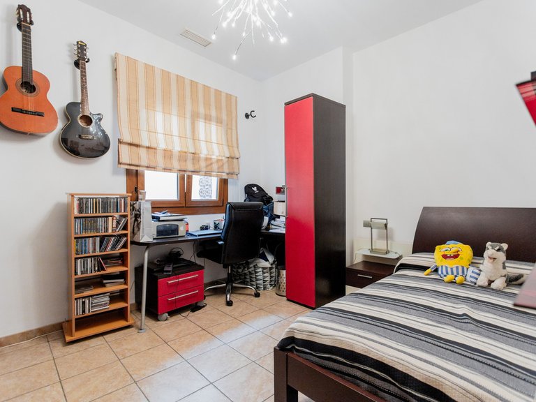 Villa for Sale in Estepona, Malaga 26