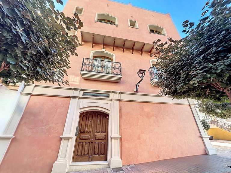 Villa for Sale in Estepona, Malaga 5