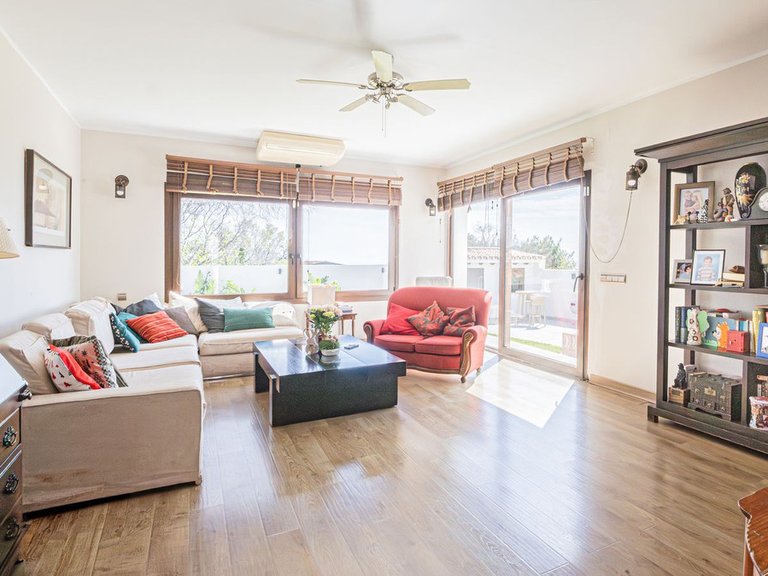 Villa for Sale in Benalmadena Pueblo, Malaga 10