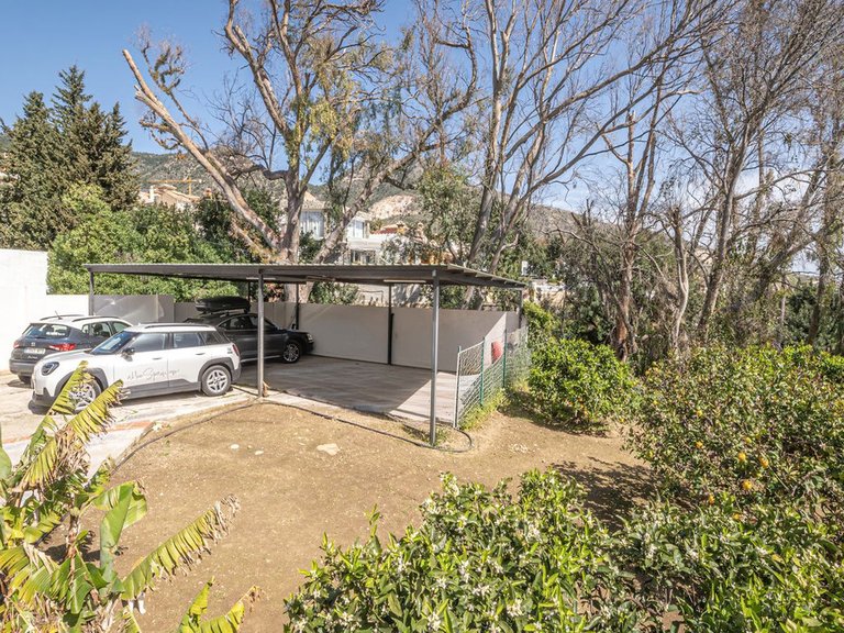 Villa for Sale in Benalmadena Pueblo, Malaga 26