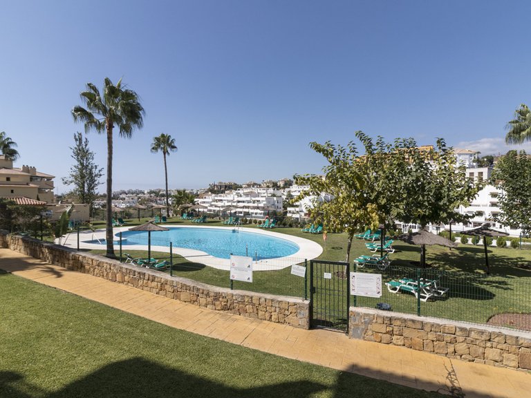 Apartment for Sale in Selwo, Malaga 12