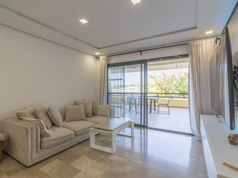 Apartment for Sale in Selwo, Malaga 14