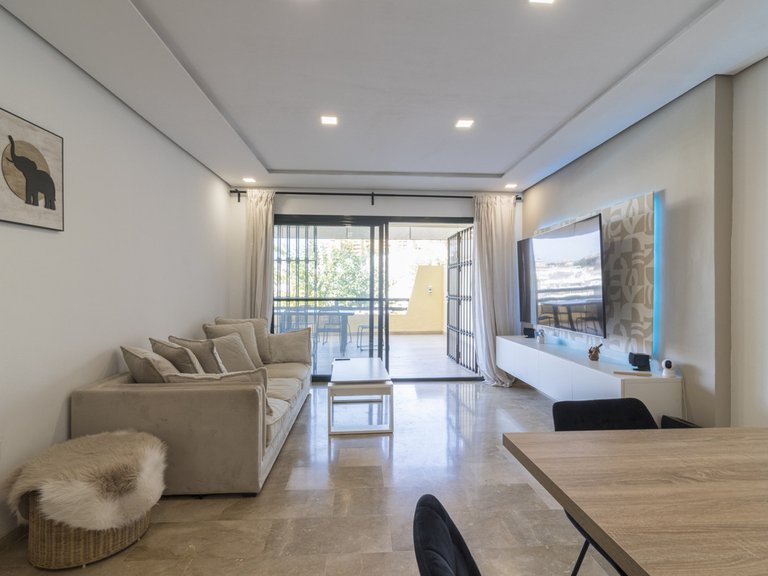 Apartment for Sale in Selwo, Malaga 15