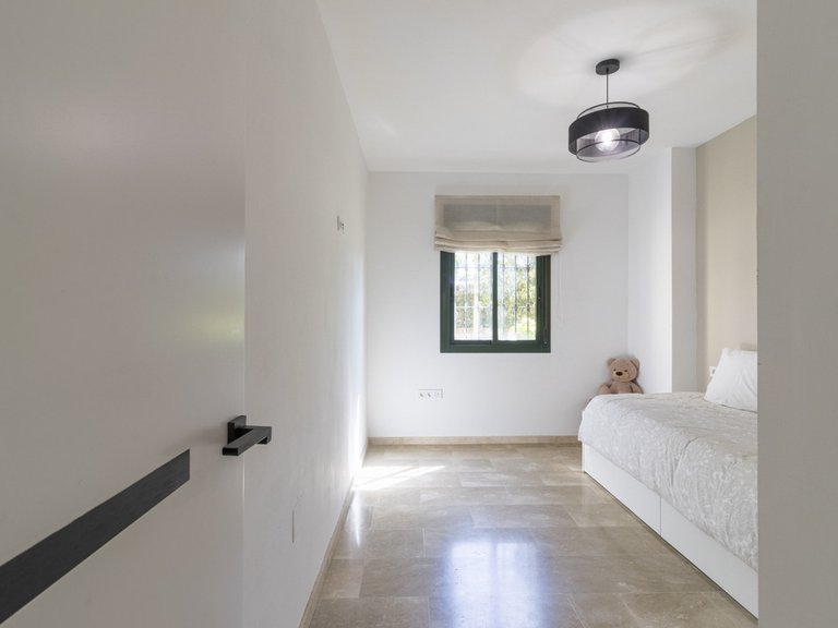 Apartment for Sale in Selwo, Malaga 16