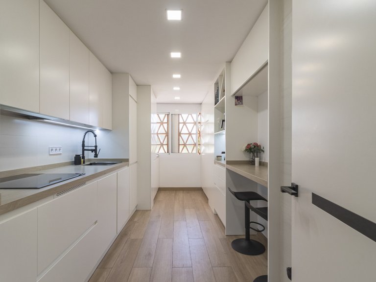 Apartment for Sale in Selwo, Malaga 18