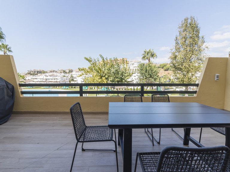 Apartment for Sale in Selwo, Malaga 6