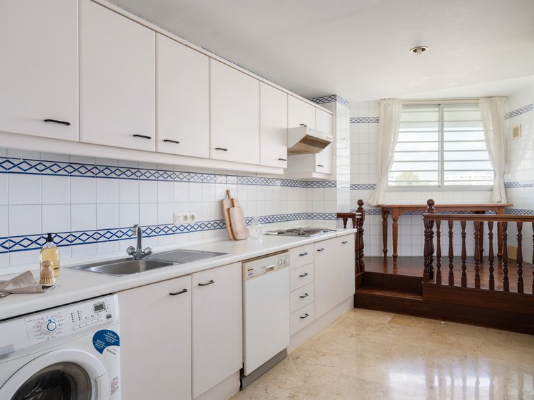 Apartment for Sale in Guadalmina Alta, Malaga 19