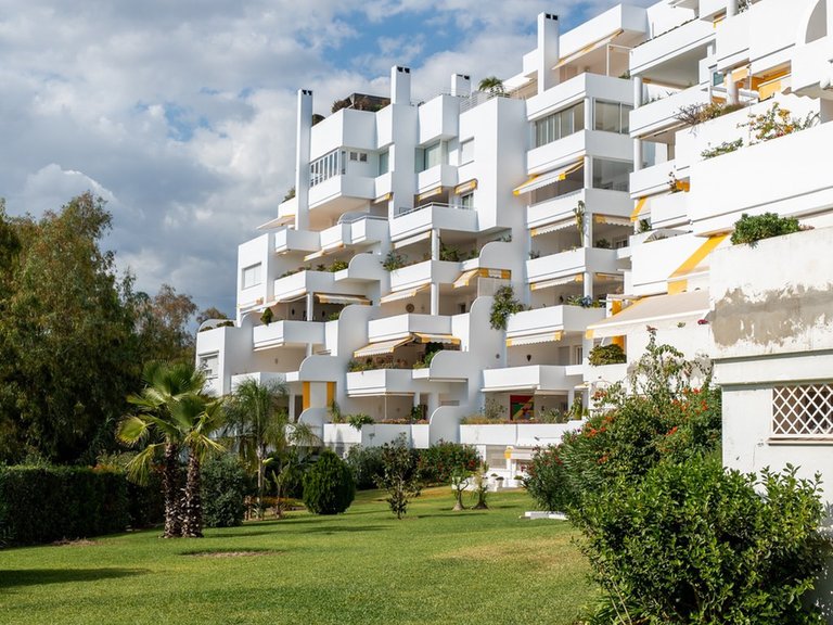 Apartment for Sale in Guadalmina Alta, Malaga 24