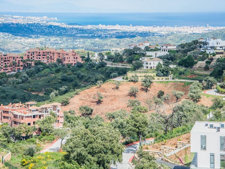 Plot for Sale in Costa del Sol Marbella, Malaga 4