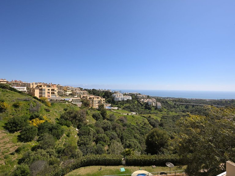 Apartment for Sale in Calahonda, Malaga 18