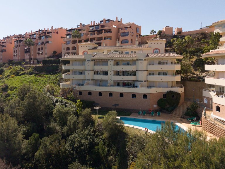 Apartment for Sale in Calahonda, Malaga 25