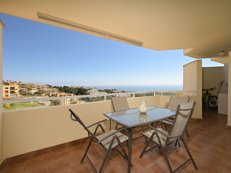 Apartment for Sale in Calahonda, Malaga 3