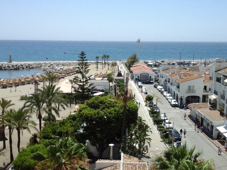 Apartment for Sale in Puerto Banús, Malaga 7