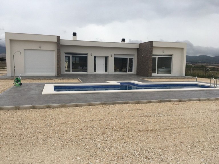 Villa for Sale in Pinoso, Alicante 19