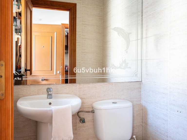 Villa for Sale in El Coto, Malaga 14