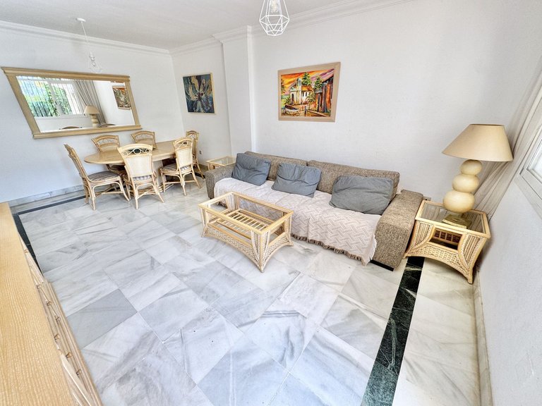 Apartment for Sale in Nagüeles, Malaga 10