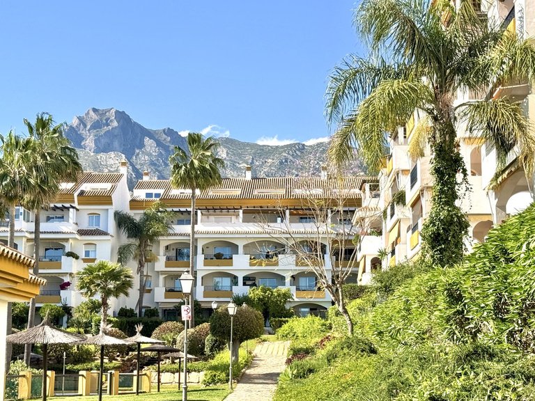 Apartment for Sale in Nagüeles, Malaga 2