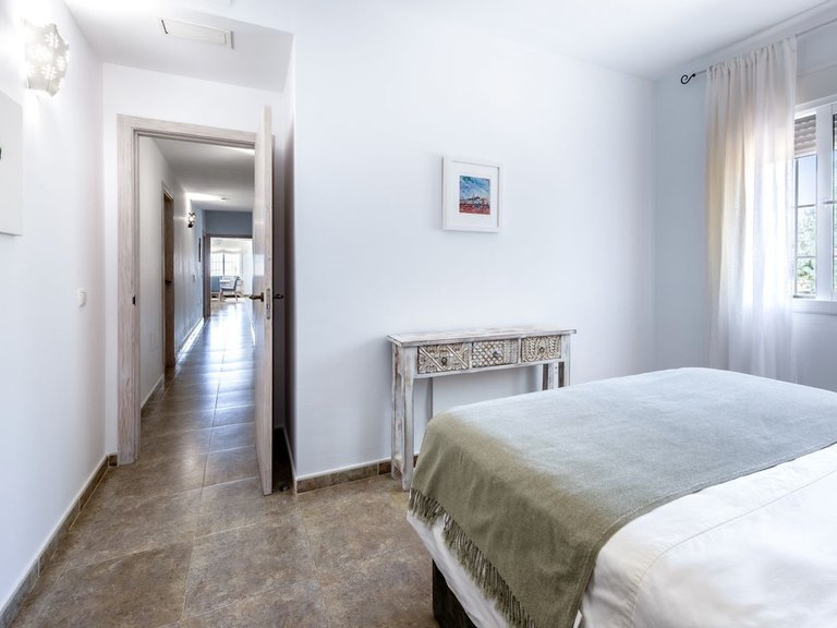 Villa for Sale in Alhaurín El Grande, Malaga 17