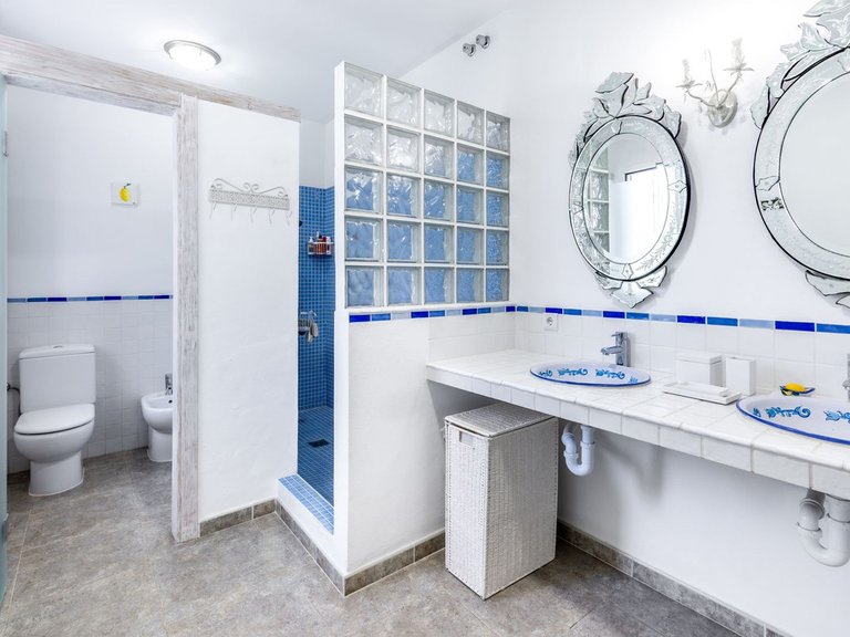 Villa for Sale in Alhaurín El Grande, Malaga 29