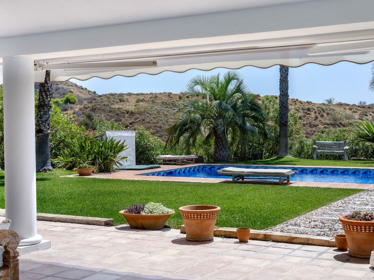 Villa for Sale in Alhaurín El Grande, Malaga 4